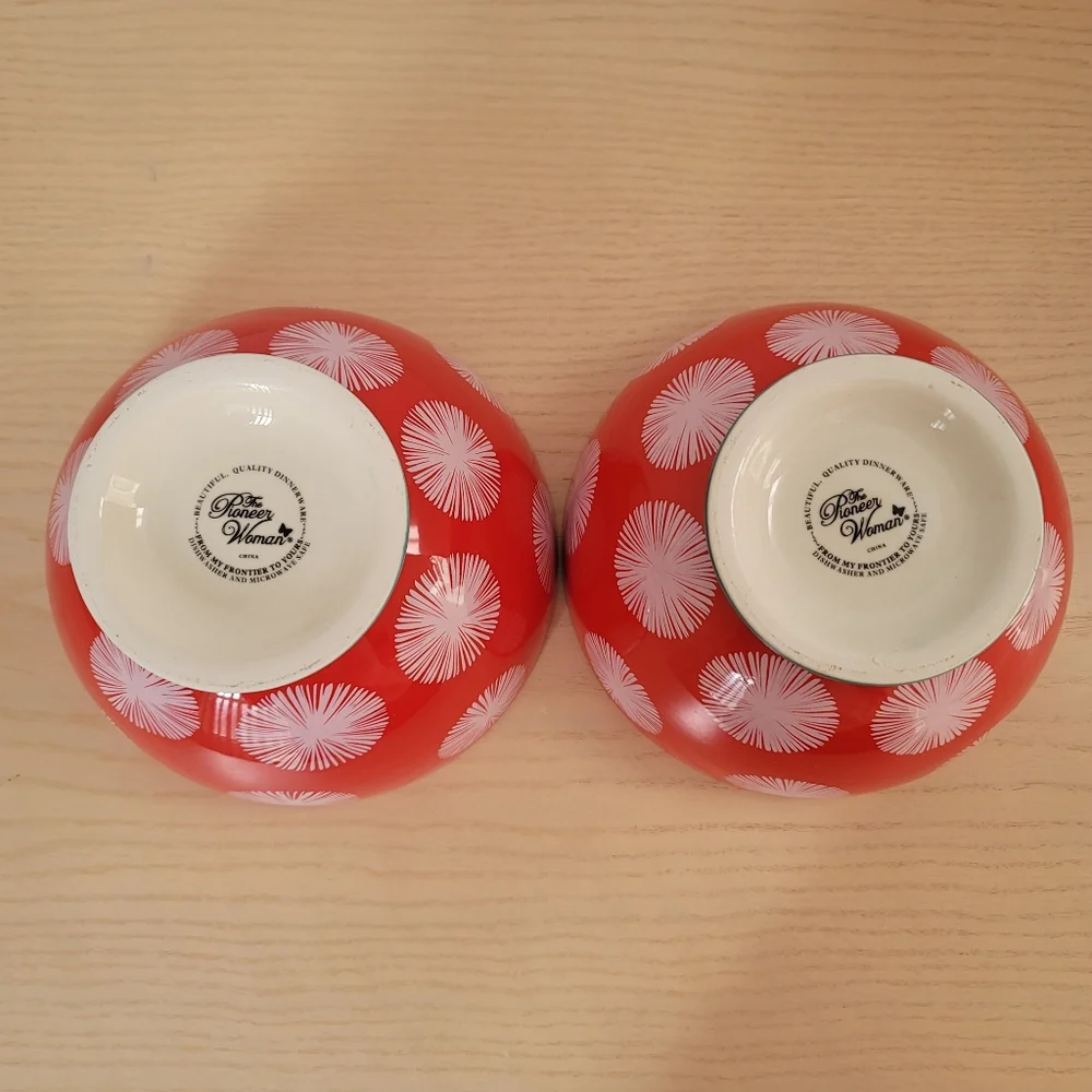 The Pioneer Woman Flea Market  Red White Turquoise Footed Bowl  6